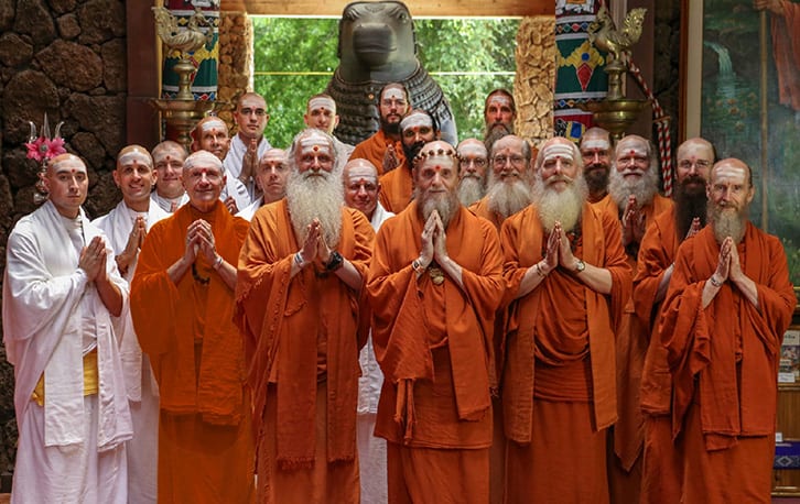 The Monks of Kaui's Hindu Monastery